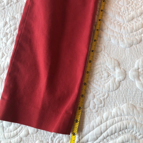 Loft red pants - hook and button closure - size 4 - Picture 8 of 8